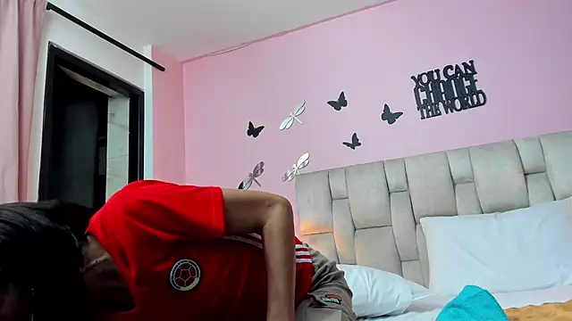 daniela xue online show from January 23, 2025, 10:54 pm