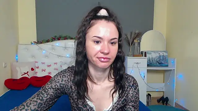 KaraCriegs online show from January 15, 2026, 6:33 pm