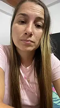 Iris love18 online show from February 20, 2025, 1:36 am