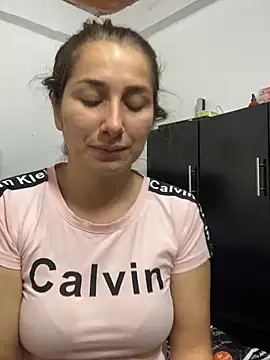 Iris love18 online show from March 2, 2025, 3:05 pm