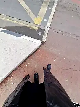 Ina HotX online show from December 4, 2024, 1:31 pm