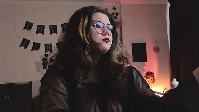 Laura Karamazov online show from February 13, 2026, 10:00 am