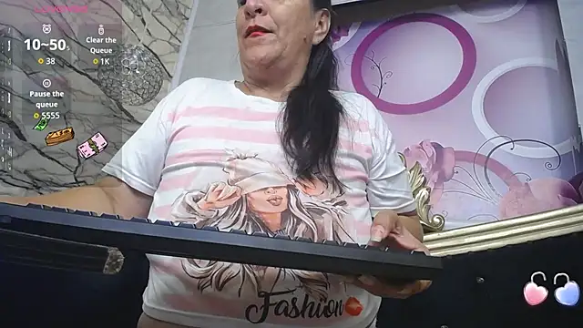 Snapshot of karito_mature17 chatting on May 4, 2026, 11:28 am karito mature17 online show from May 4, 2026, 11:28 am
