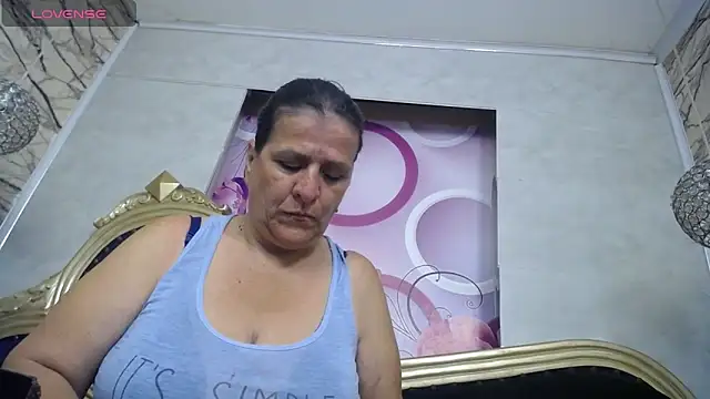Snapshot of karito_mature17 chatting on May 6, 2026, 11:15 am karito mature17 online show from May 6, 2026, 11:15 am