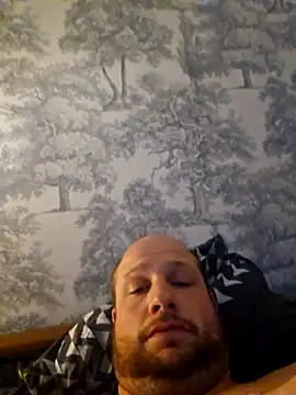 Snapshot of destructeur6 chatting on April 15, 2026, 8:09 pm destructeur6 online show from April 15, 2026, 8:09 pm