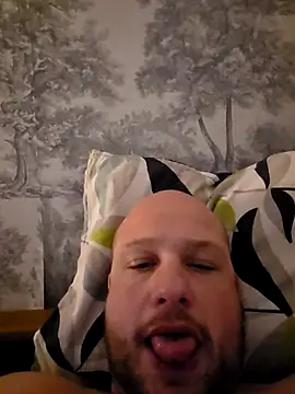 Snapshot of destructeur6 chatting on April 25, 2026, 7:55 pm destructeur6 online show from April 25, 2026, 7:55 pm