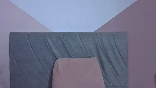 Snapshot of mailin18 chatting on September 29, 2025, 12:16 am mailin18 online show from September 29, 2025, 12:16 am