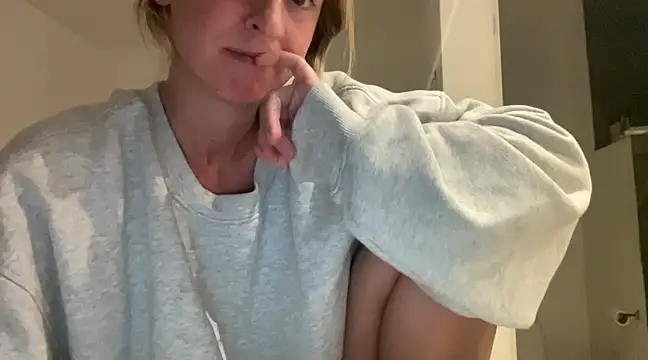 Aggbb online show from February 6, 2025, 12:22 am