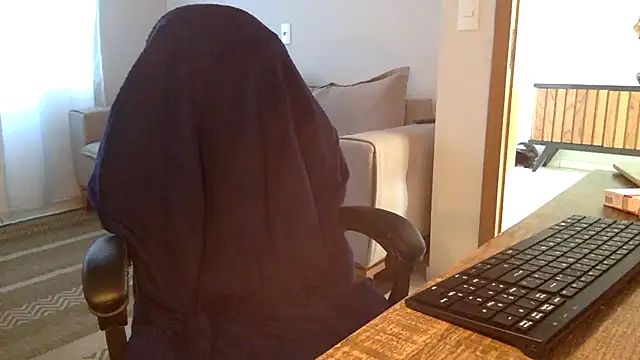 Smoker Ginger online show from March 28, 2026, 12:38 pm