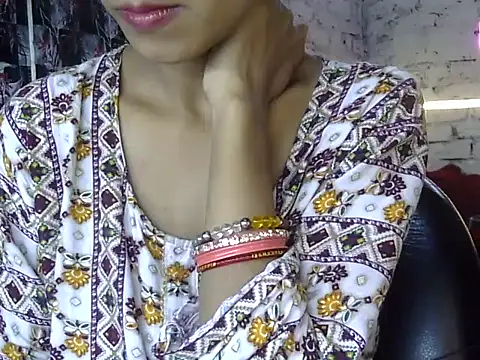 Anjali Milsi online show from November 23, 2025, 5:29 am