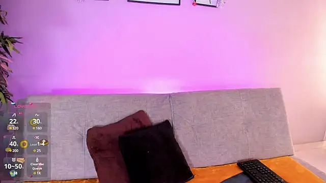 cinnamon kyla online show from December 23, 2024, 6:27 pm