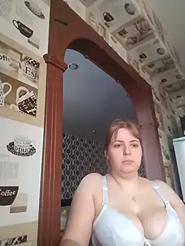 Lady nice cat online show from October 16, 2025, 3:29 am