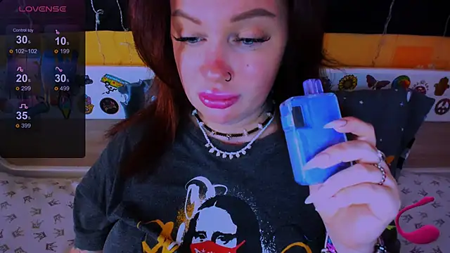 EllieOz online show from February 21, 2025, 1:11 pm