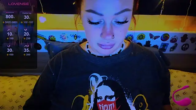 EllieOz online show from February 28, 2025, 3:59 pm