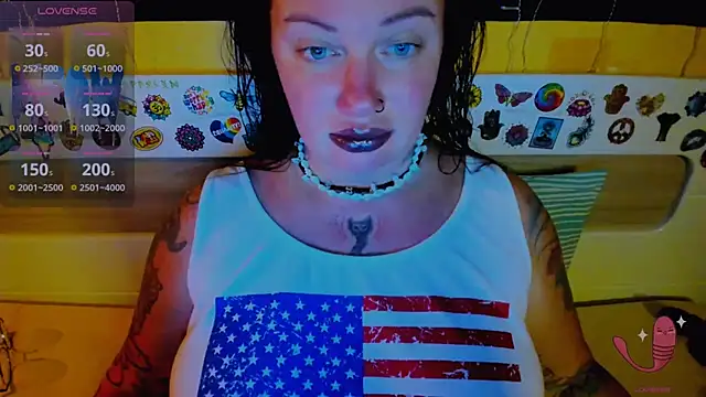 EllieOz online show from September 9, 2025, 5:34 pm