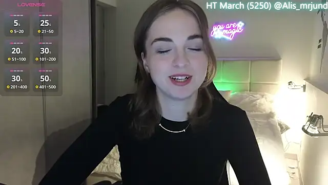 Miss Aliannaa online show from March 9, 2025, 8:21 pm