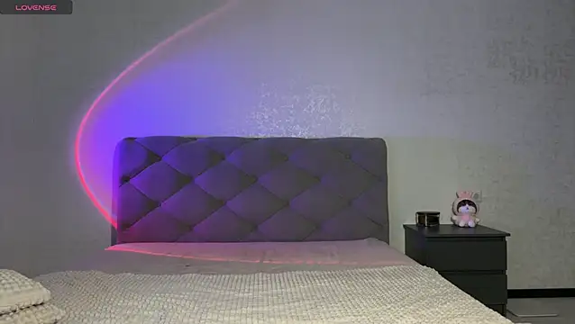 GracefulCharm online show from October 9, 2025, 10:41 pm