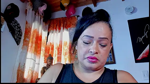 Snapshot of seleneh chatting on September 26, 2025, 8:13 pm seleneh online show from September 26, 2025, 8:13 pm