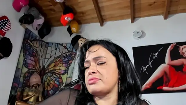 Snapshot of seleneh chatting on January 8, 2026, 6:05 am seleneh online show from January 8, 2026, 6:05 am