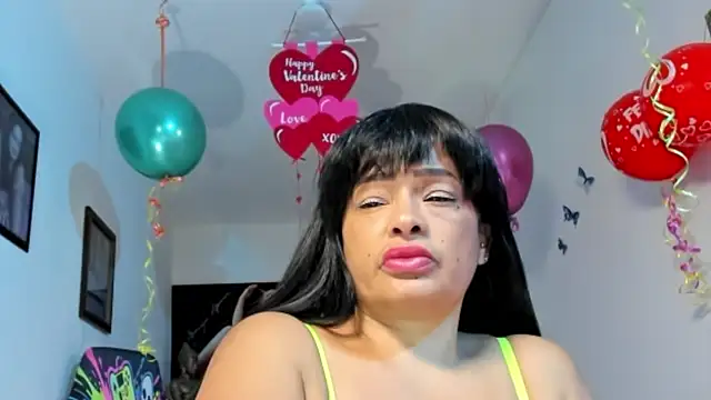 Snapshot of seleneh chatting on February 17, 2026, 6:58 pm seleneh online show from February 17, 2026, 6:58 pm