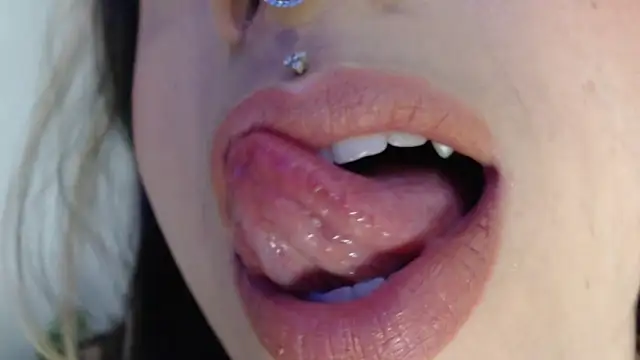 KinaCooper online show from February 15, 2025, 12:04 am