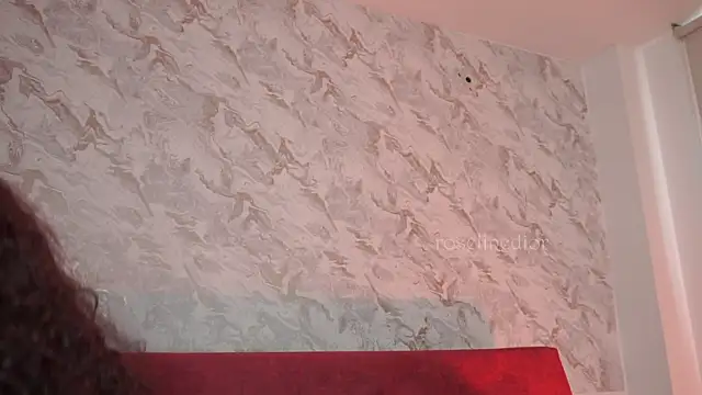 Snapshot of roselinedior chatting on September 17, 2025, 2:08 pm roselinedior online show from September 17, 2025, 2:08 pm