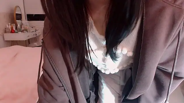 -Lucky Girl online show from February 18, 2026, 3:24 am