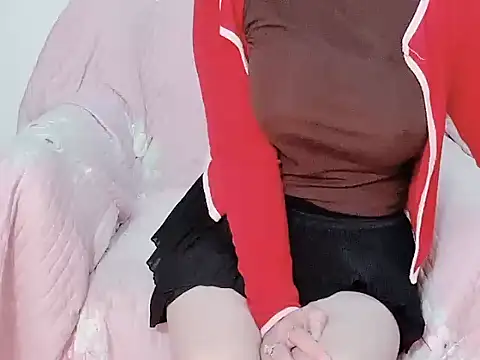 Bella Babi online show from March 15, 2025, 9:19 am