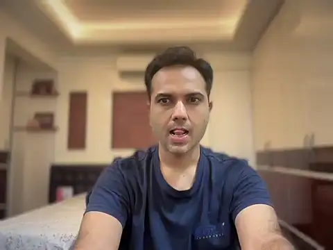 immog727 online show from October 19, 2025, 4:07 pm