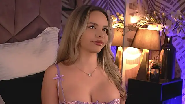 KatyaBelle online show from February 6, 2026, 8:12 pm