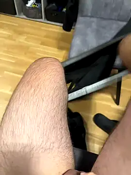 donhuan14 online show from November 17, 2025, 10:10 am