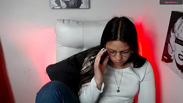 SamanthaRoldaan online show from January 28, 2025, 4:41 pm