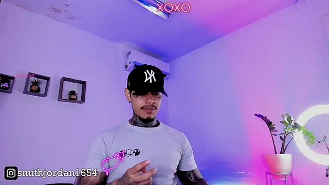 Snapshot of JordanSmiith_ chatting on January 7, 2025, 9:46 pm JordanSmiith online show from January 7, 2025, 9:46 pm