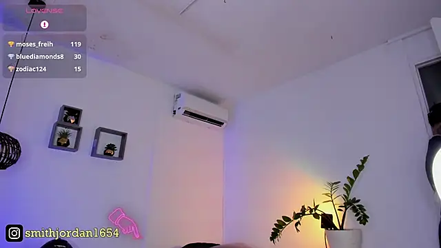 Snapshot of JordanSmiith_ chatting on March 8, 2025, 2:55 am JordanSmiith online show from March 8, 2025, 2:55 am