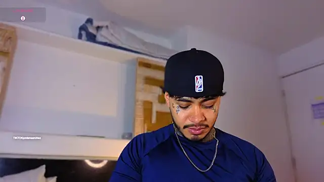 JordanSmiith  online show from January 14, 2026, 9:42 pm