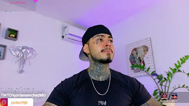 JordanSmiith  online show from March 18, 2026, 8:23 pm