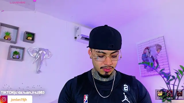 JordanSmiith  online show from March 30, 2026, 8:54 pm