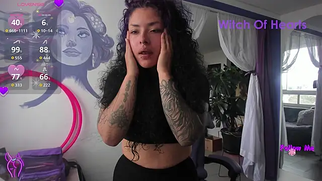 Snapshot of witchviolet chatting on May 29, 2026, 7:56 pm witchviolet online show from May 29, 2026, 7:56 pm