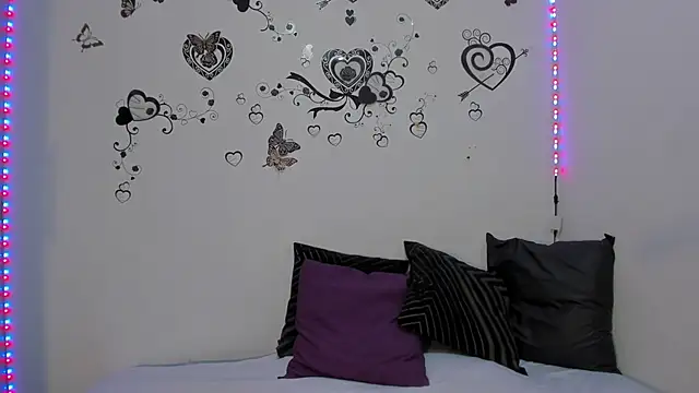 Snapshot of Linisprincehot69 chatting on November 9, 2025, 8:01 am Linisprincehot69 online show from November 9, 2025, 8:01 am