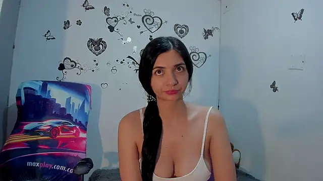 Snapshot of Linisprincehot69 chatting on May 23, 2026, 9:35 am Linisprincehot69 online show from May 23, 2026, 9:35 am