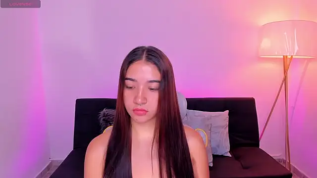Snapshot of Antonella_Grayy chatting on June 26, 2026, 2:32 pm Antonella Grayy online show from June 26, 2026, 2:32 pm