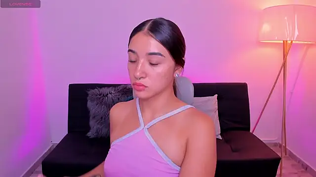 Snapshot of Antonella_Grayy chatting on June 27, 2026, 4:56 pm Antonella Grayy online show from June 27, 2026, 4:56 pm