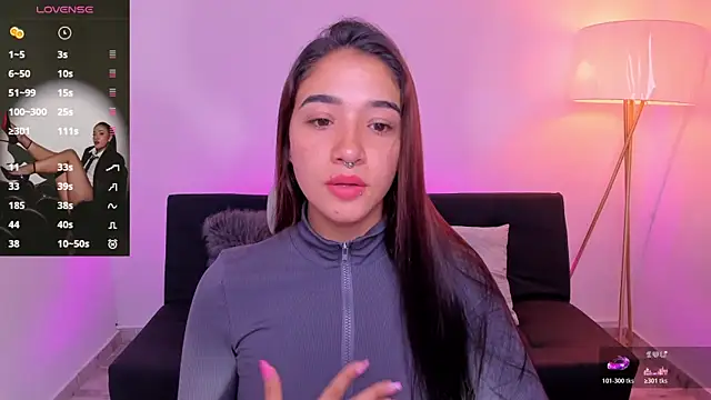 Snapshot of Antonella_Grayy chatting on July 9, 2026, 3:27 pm Antonella Grayy online show from July 9, 2026, 3:27 pm