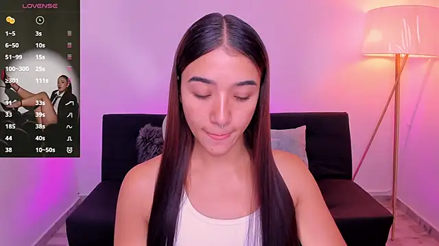 Snapshot of Antonella_Grayy chatting on July 10, 2026, 3:25 pm Antonella Grayy online show from July 10, 2026, 3:25 pm