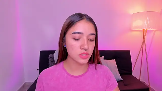 Snapshot of Antonella_Grayy chatting on July 25, 2026, 5:43 pm Antonella Grayy online show from July 25, 2026, 5:43 pm