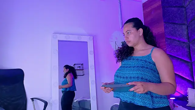 Snapshot of eva_daemon chatting on October 11, 2025, 11:09 am eva daemon online show from October 11, 2025, 11:09 am