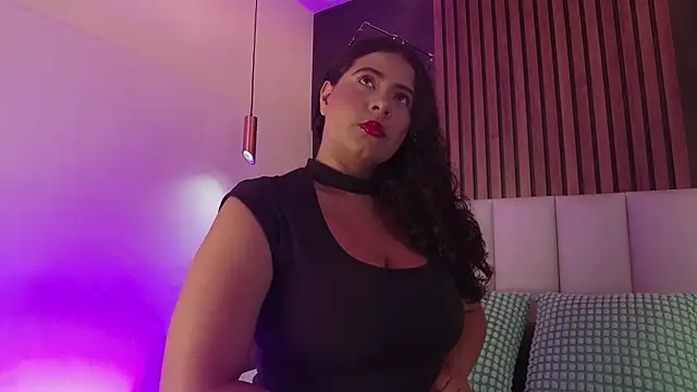 Snapshot of eva_daemon chatting on January 17, 2026, 11:59 am eva daemon online show from January 17, 2026, 11:59 am