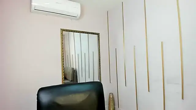 Nayariskaya online show from October 12, 2025, 2:27 pm