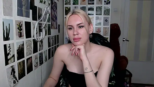 CapriScorpion online show from November 5, 2025, 10:26 am