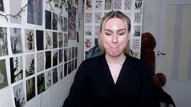 CapriScorpion online show from February 16, 2026, 3:08 pm